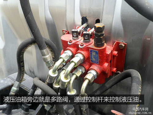 长安勾臂垃圾车 长安勾臂垃圾车