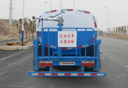 国5东风小多利卡5吨洒水车-4 国5东风小多利卡5吨洒水车-4