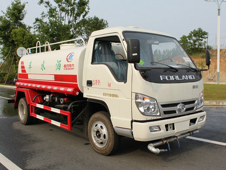 福田5-6方绿化喷洒车(国五) 福田5-6方绿化喷洒车(国五)
