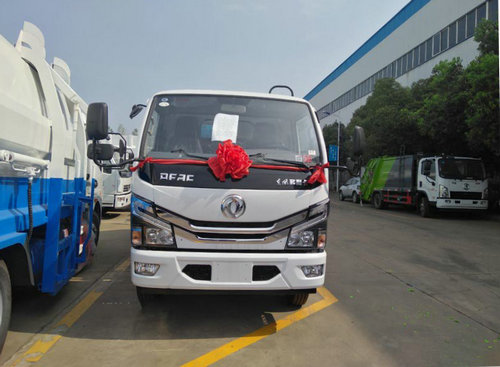 程力专用汽车股份有限公司国六东风小多利卡压缩垃圾车-1 程力专用汽车股份有限公司国六东风小多利卡压缩垃圾车-1