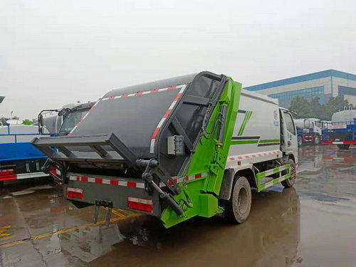 程力专用汽车股份有限公司国六东风小多利卡压缩垃圾车-4 程力专用汽车股份有限公司国六东风小多利卡压缩垃圾车-4